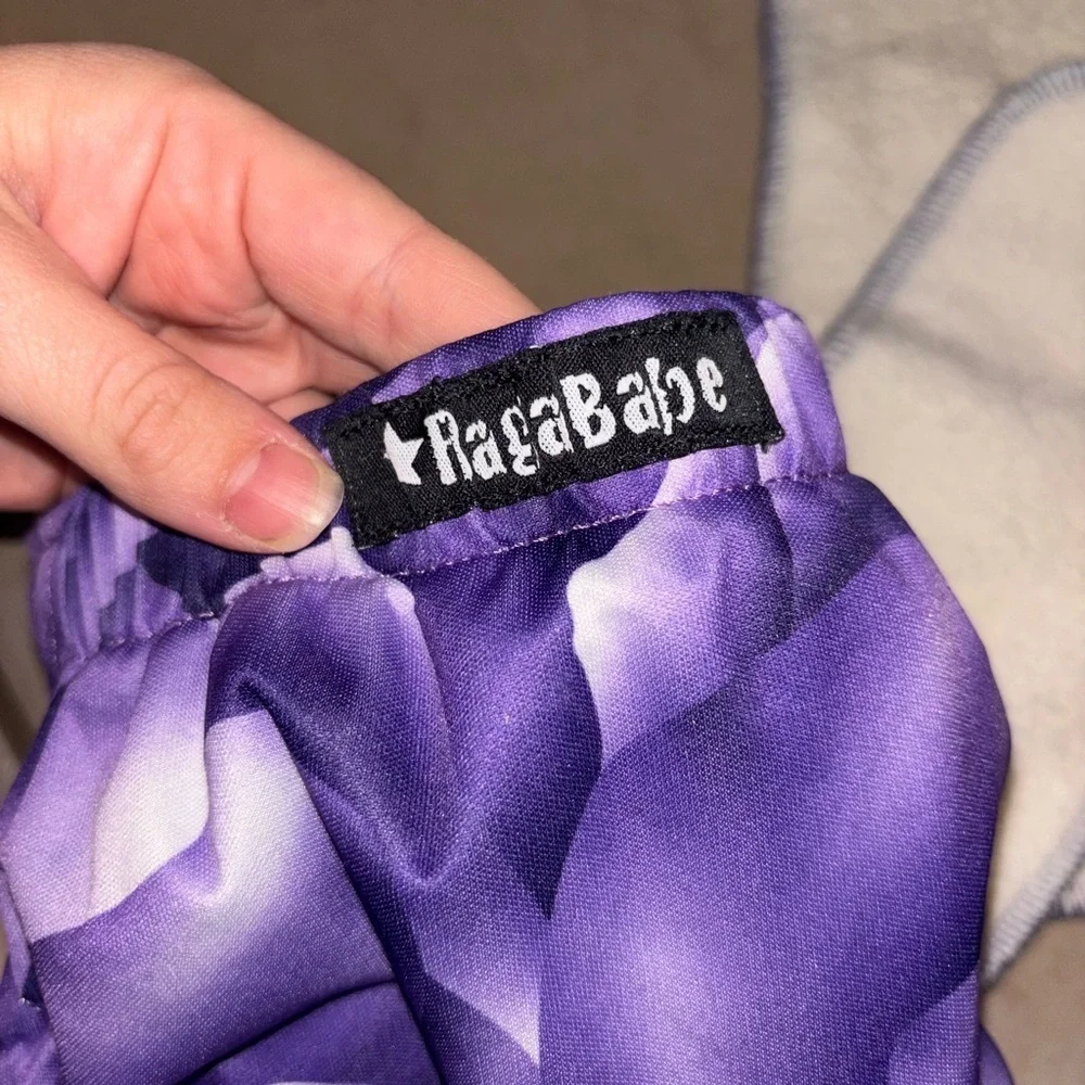 ragababe this vibrant